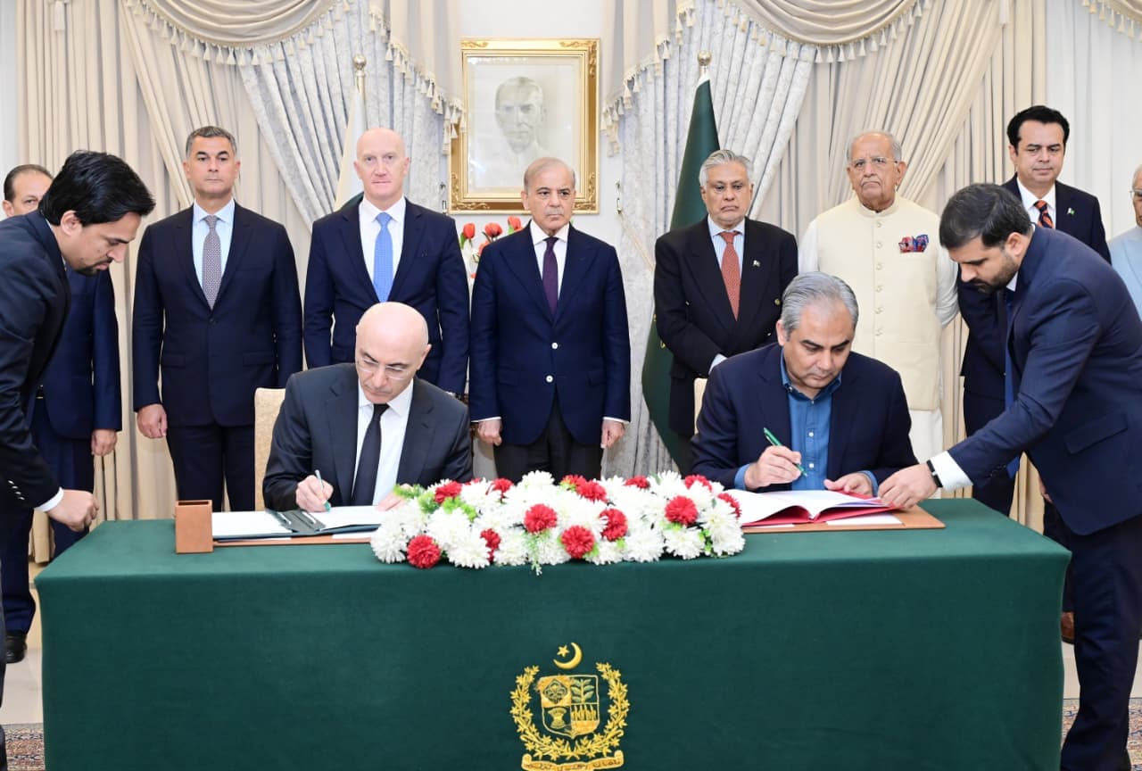 Prime Minister Muhammad Shehbaz Sharif witnesses the signing of the MoU between Pakistan and Lebanon on transfer of sentenced persons.